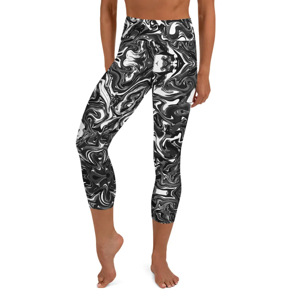 Black Marbled Yoga Capri Leggings, Grey White Marble Print Capris Tights-Made in USA/EU