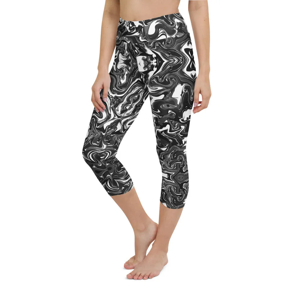 Black Marbled Yoga Capri Leggings, Grey White Marble Print Capris Tights-Made in USA/EU