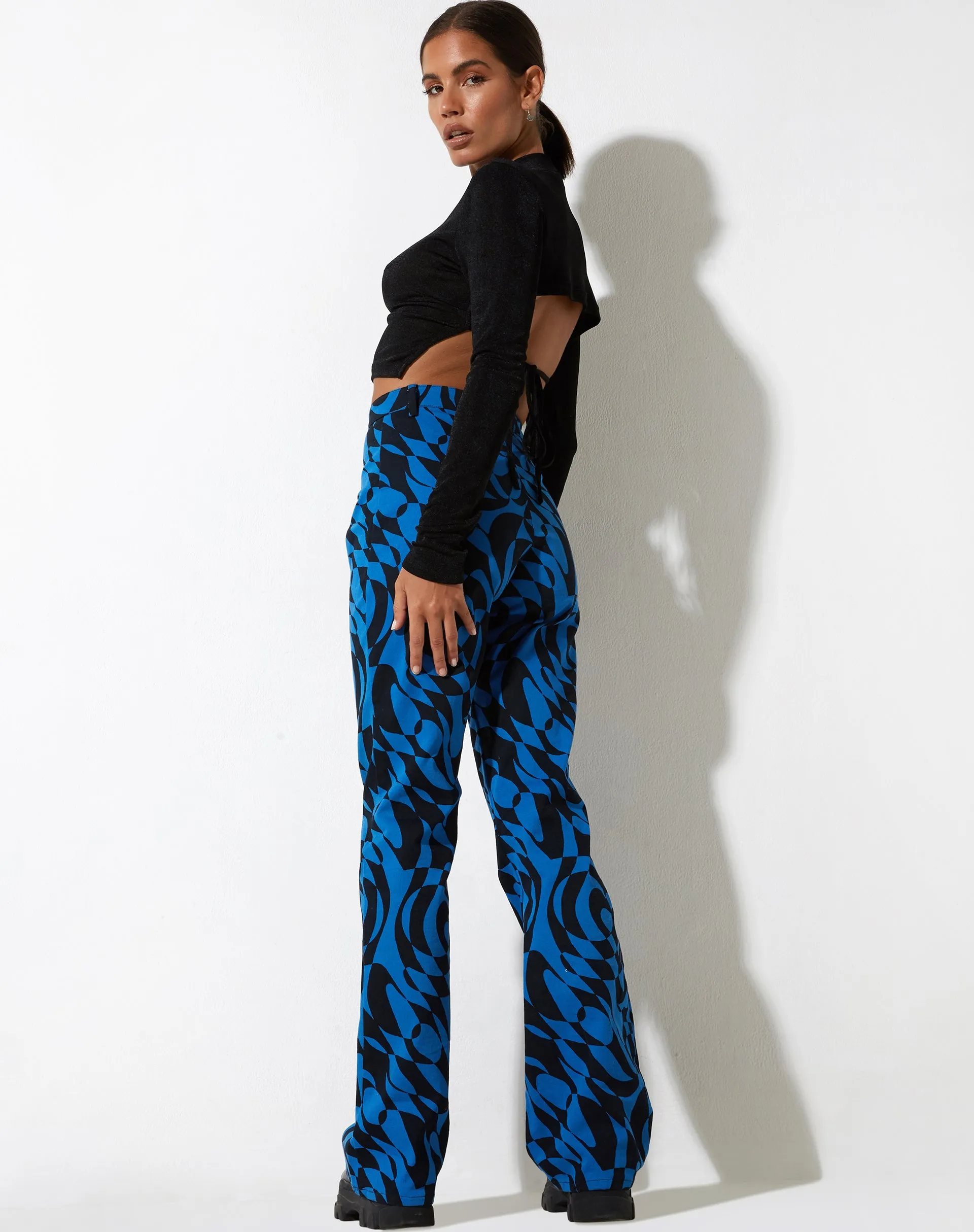 Zoven Trouser in Irregular Optic Blue